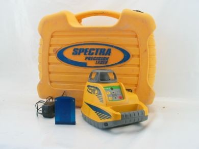 Spectra Precision vollautom. Rotationslaser HV301 G. Horizontal/Vertikal